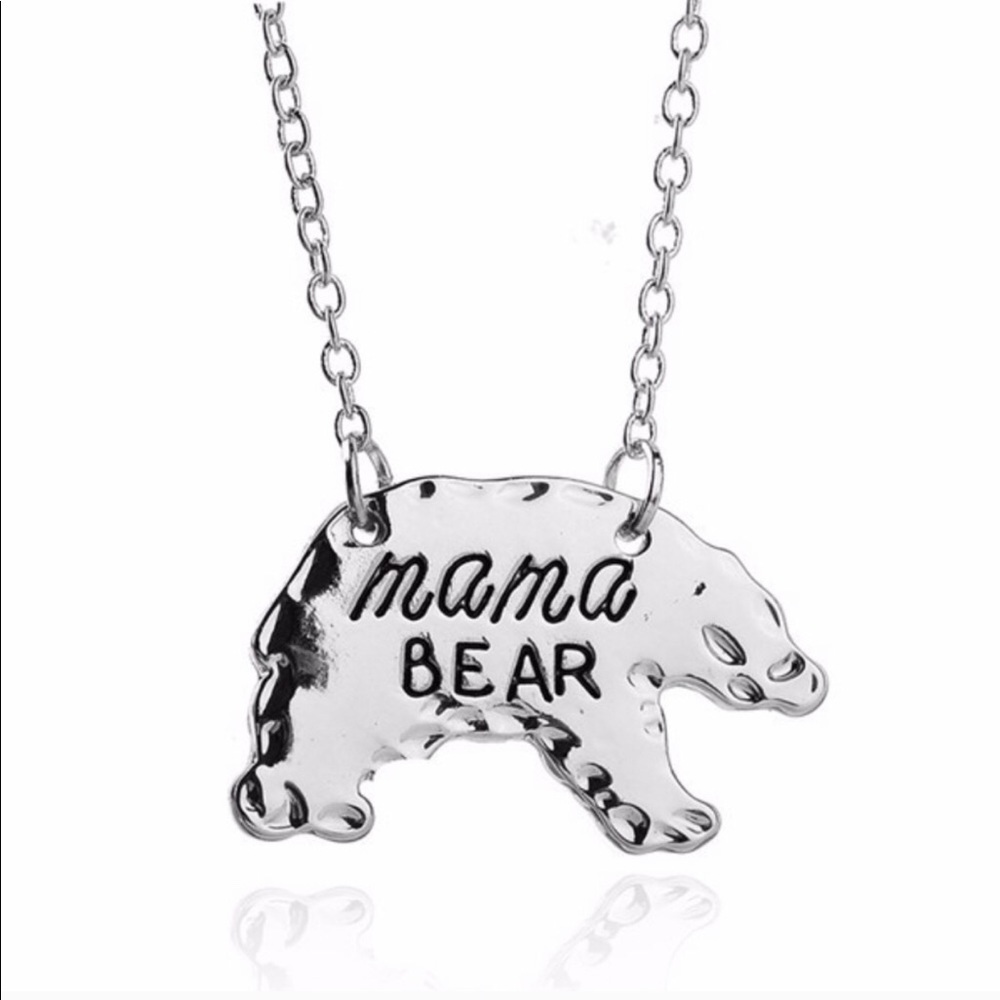 Mother’s Day Mama Bear Silver finish necklace 💍
